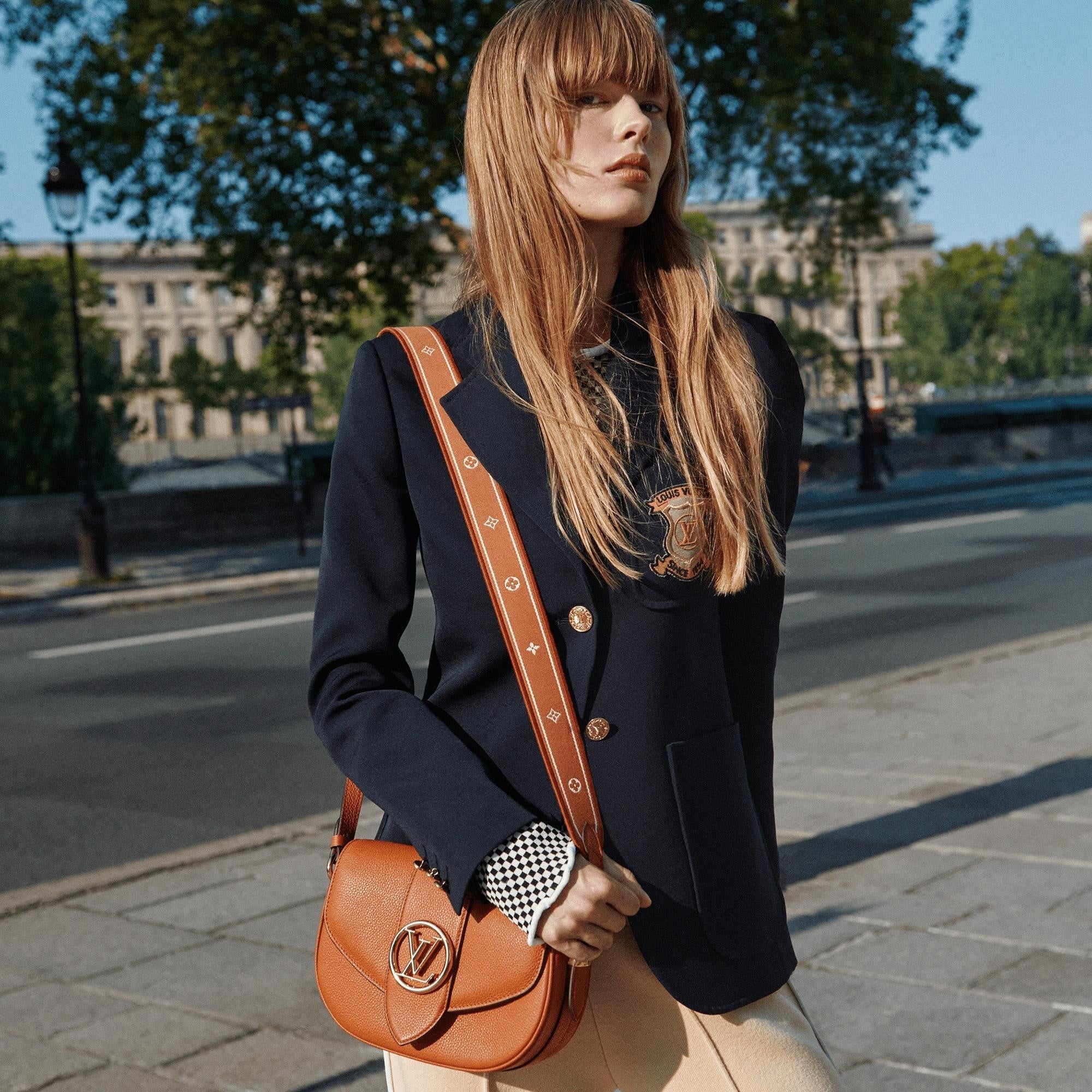Louis Vuitton LV Pont 9 Soft MM Shoulder Bag - Mocaccino