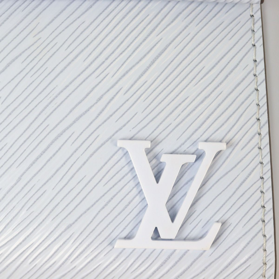 Louis Vuitton Cluny Mini Epi Handbag - Sky Blue