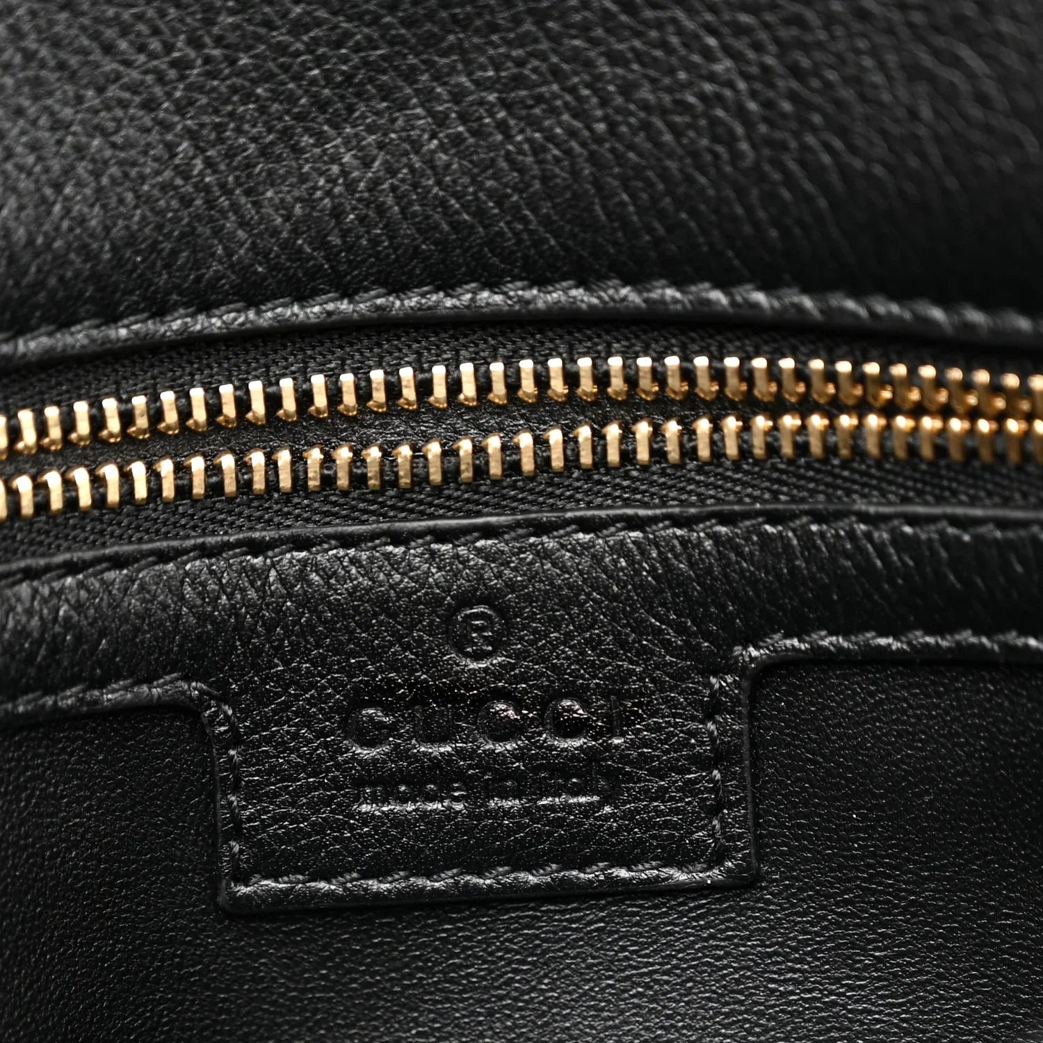 Gucci Blondie Shoulder Bag – Black