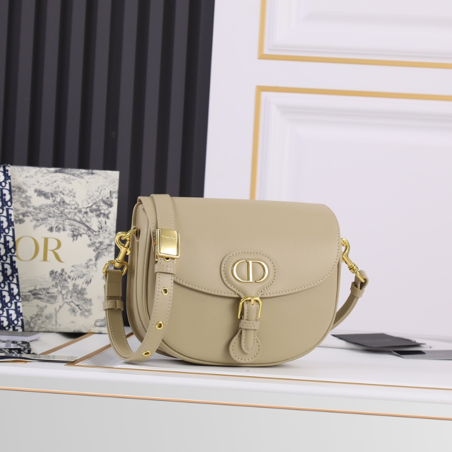 Dior Medium Dior Bobby Bag - Beige