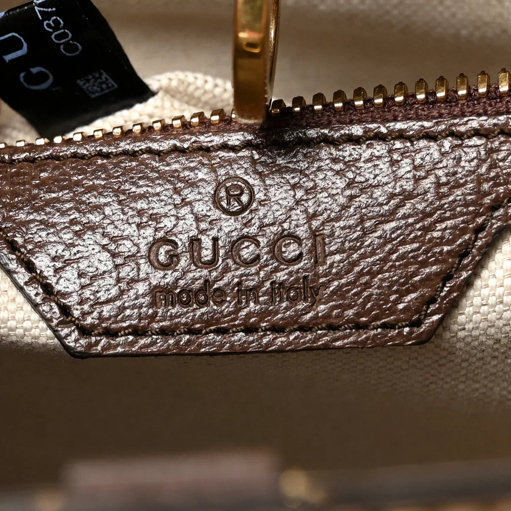 Gucci GG Textured Jumbo Tote Bag – Beige