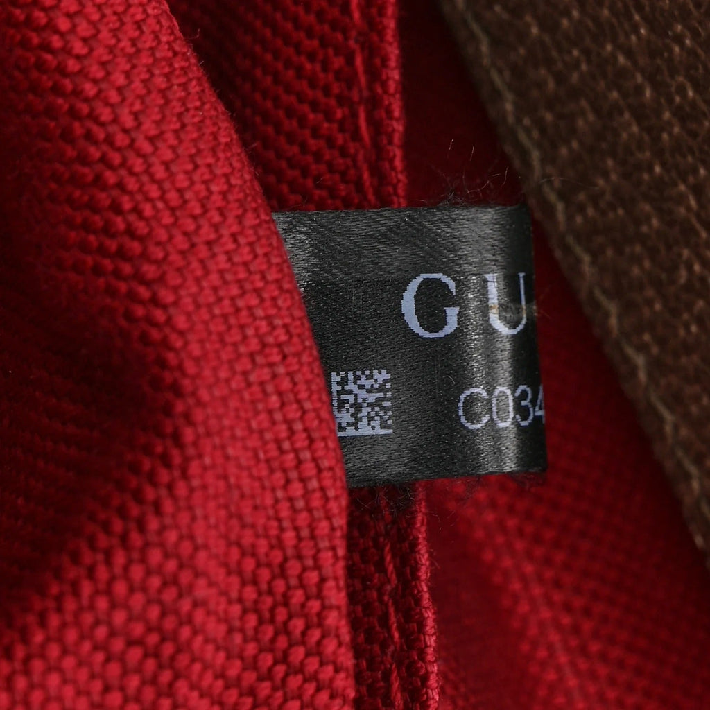 Gucci GG Supreme Messenger Bag – Beige